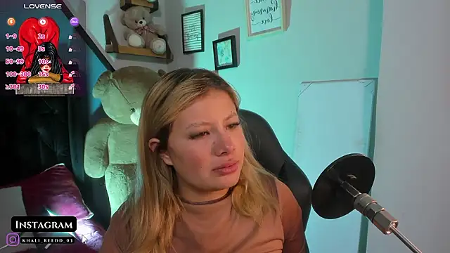 Khali_reed_'s cam snapshot