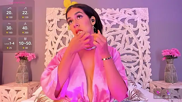 AnaGonzalez_'s cam snapshot