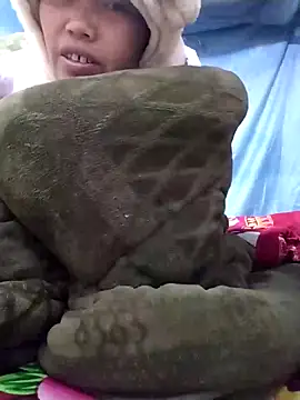 PhamPm70's cam snapshot