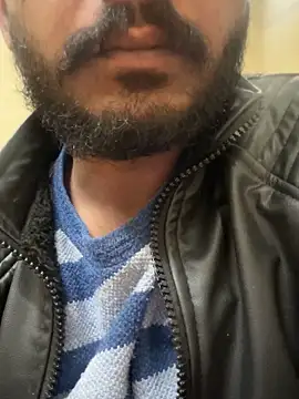 Indianbbc4u@xh's cam snapshot