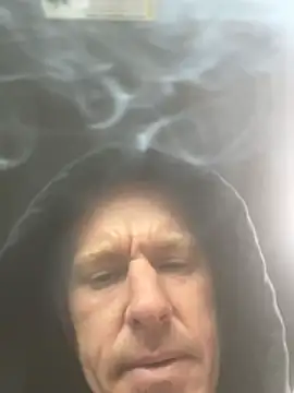 Dgamestrong's cam snapshot