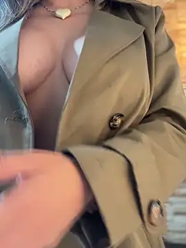 _Abril-Office1 live sex cam