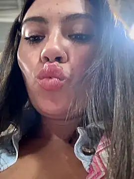 LIZ-06_'s cam snapshot