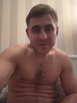 GOOPYlove's cam snapshot