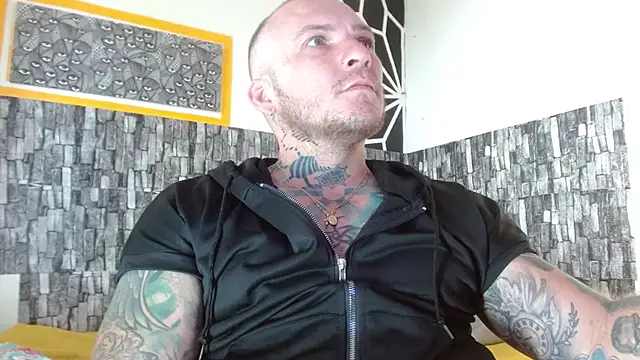 stripnolimits's cam snapshot