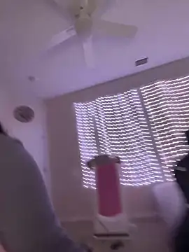 DSLSHAWTY's cam snapshot