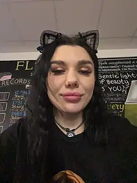 MaeveMoon's cam snapshot