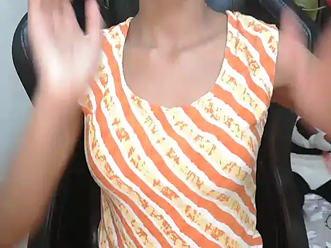 Richa_Patel's cam snapshot