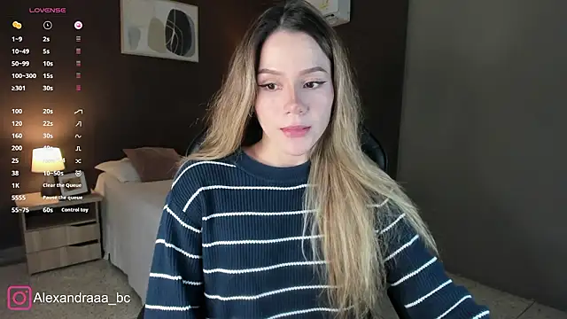 Alexandra-02's cam snapshot