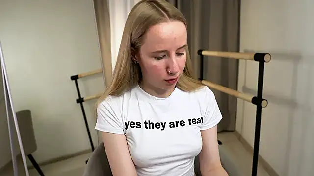 Cassie_Kelman's cam snapshot