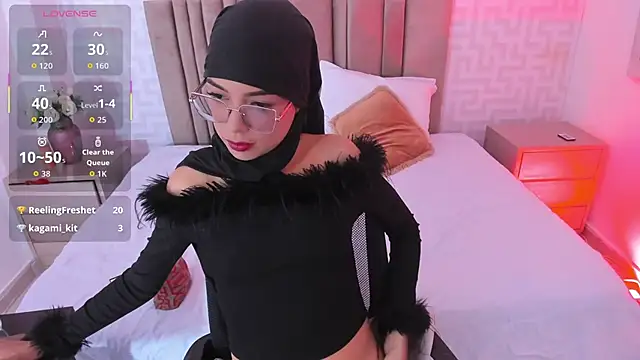 naishaa_'s cam snapshot