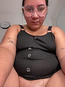 Stormyy_Luxe's cam snapshot