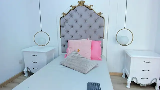 fallon_grey's cam snapshot