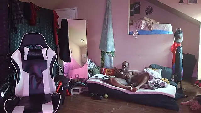 bigshh8 live sex cam