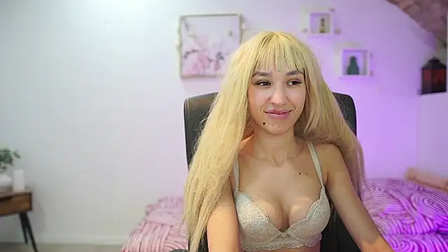 Amai__Liu's cam snapshot