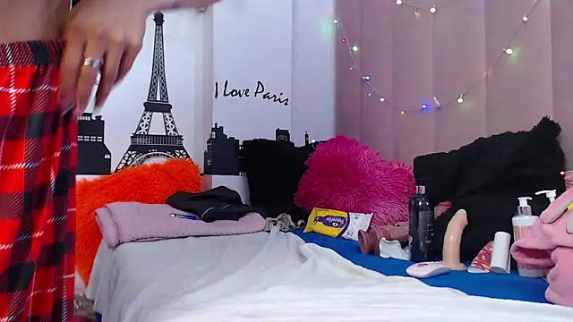 sara_caplerx's cam snapshot