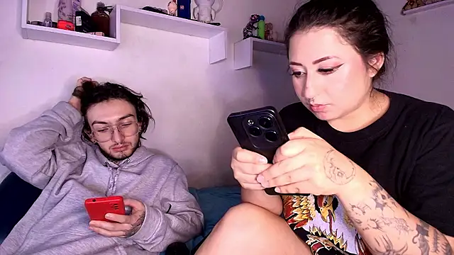 annyharriis's cam snapshot