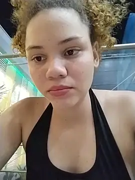 SirenRouge_69's cam snapshot