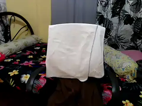 lovelyxmorena's cam snapshot