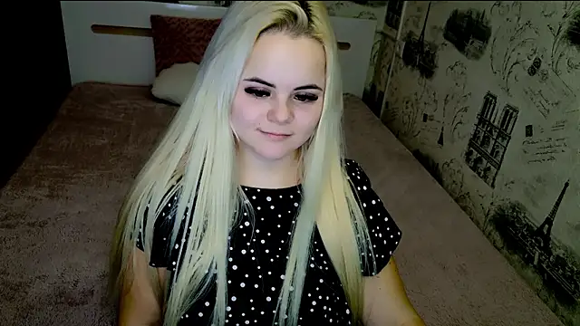 lovely-eyes's cam snapshot