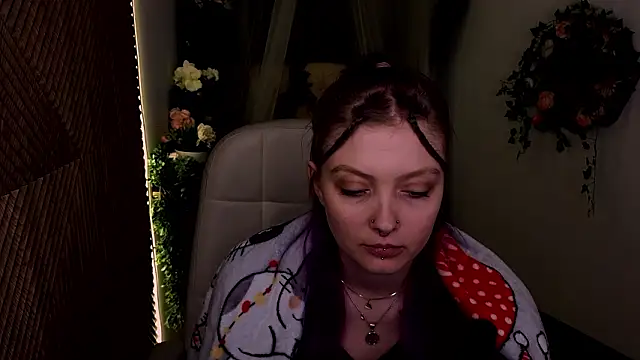 Kiki_shay live sex cam