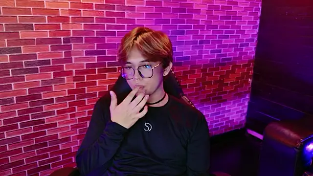 benji_vampire live sex cam