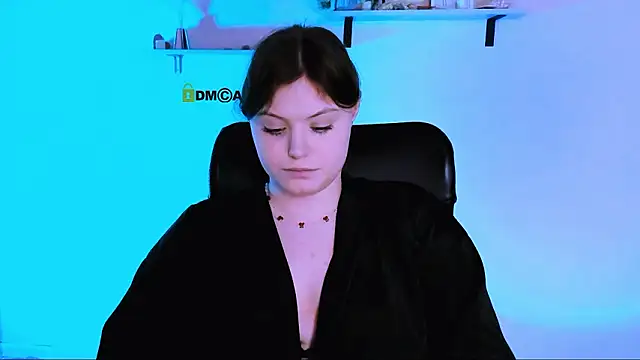 nikole_kitt's cam snapshot