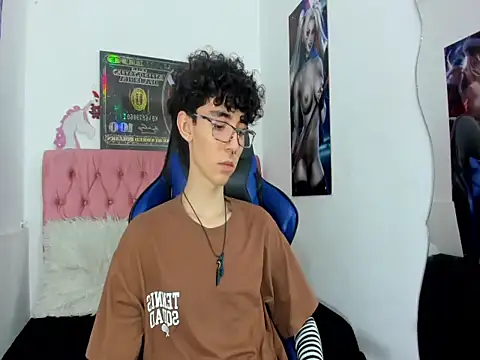 Syriussz live sex cam