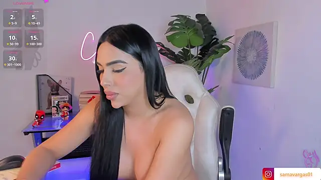 Korina_Saenz01 live sex cam