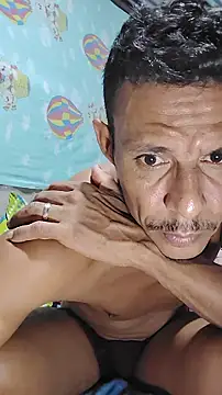 juanmaur22 live sex cam