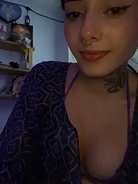 LiliJones_'s cam snapshot