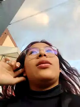 StornBunnyy_'s cam snapshot