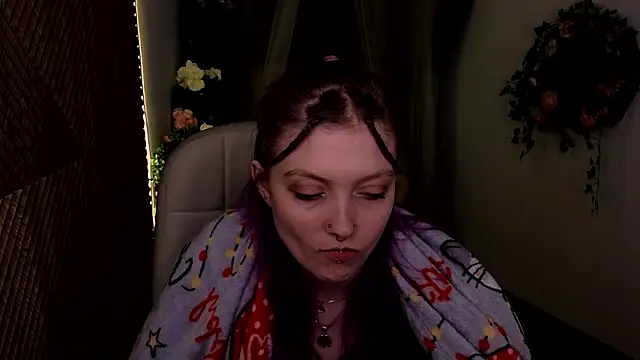 Kiki_shay live sex cam