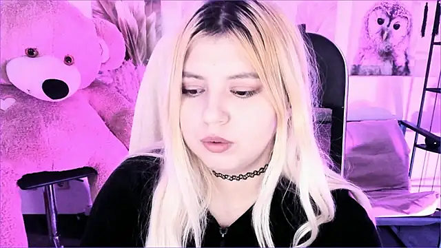 DiaAngell's cam snapshot