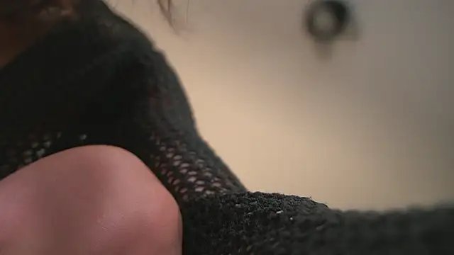 Alyonaqueen_ live sex cam