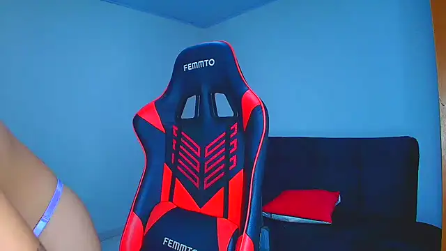 Rousse_violett's cam snapshot