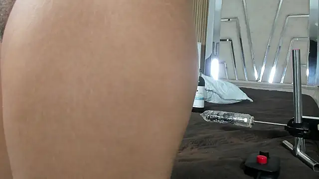 SidneyBrownn_'s cam snapshot