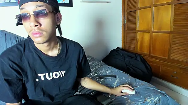 smith_66jr's cam snapshot