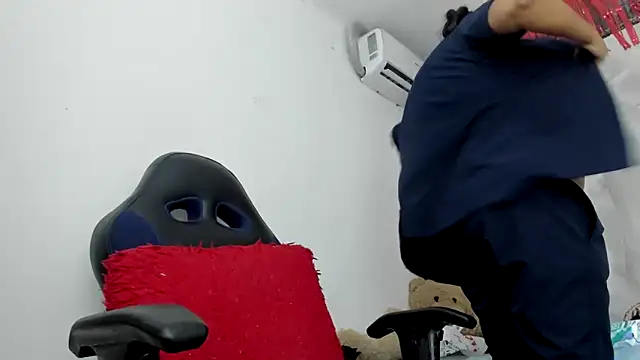 camilagreeco live sex cam