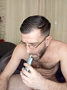 Alexdaniel89 live sex cam