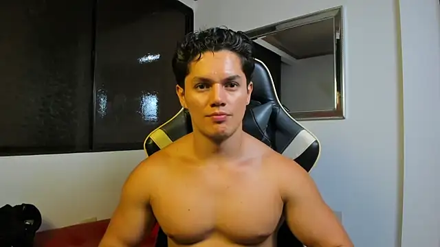 julian_wallace's cam snapshot