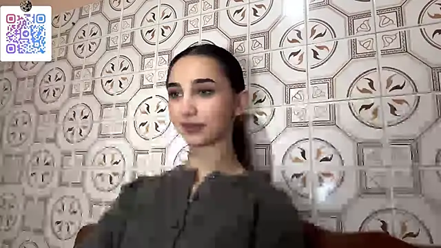 LinaMour's cam snapshot