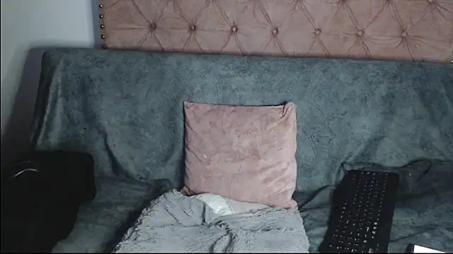 missbella1's cam snapshot