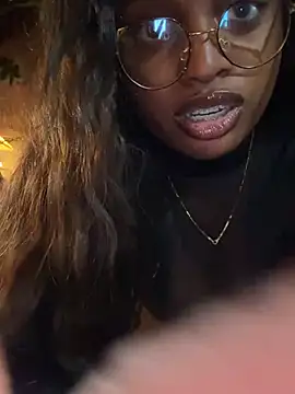 darle_volant live sex cam