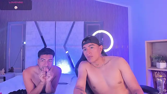 LiamDeep live sex cam