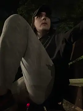 wooshekani1's cam snapshot