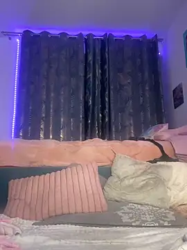 HotLivv69's cam snapshot