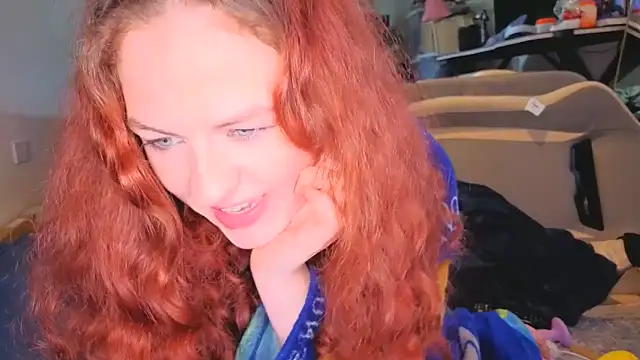 ENGLISHEMILY_69's cam snapshot