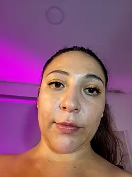 VickyHoult's cam snapshot