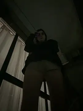 wooshekani1's cam snapshot